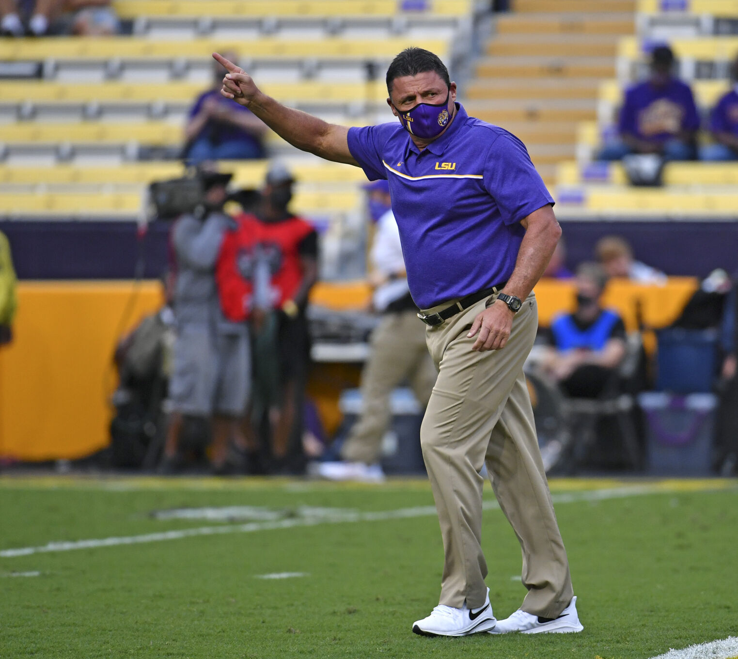 BR.lsucarolina.102520 HS 837.JPG